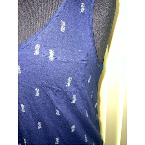 Old Navy Tank Top - Picture 4 of 4